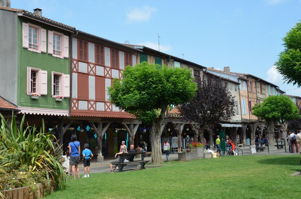 Chambres D'Hotes Domaine Du Hameau Baylesse Saint-Jean-d'Aigues-Vives Bagian luar foto