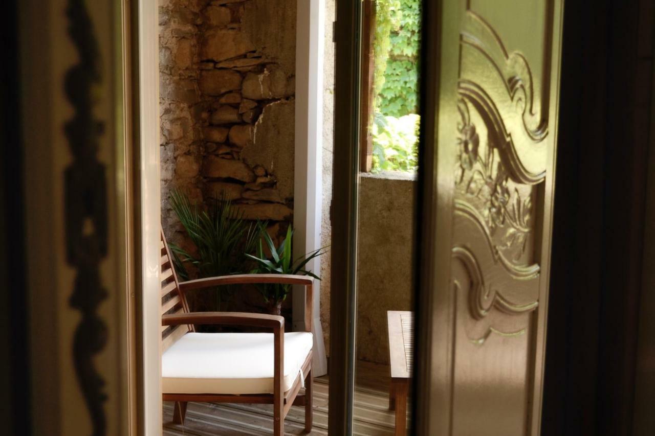 Chambres D'Hotes Domaine Du Hameau Baylesse Saint-Jean-d'Aigues-Vives Bagian luar foto