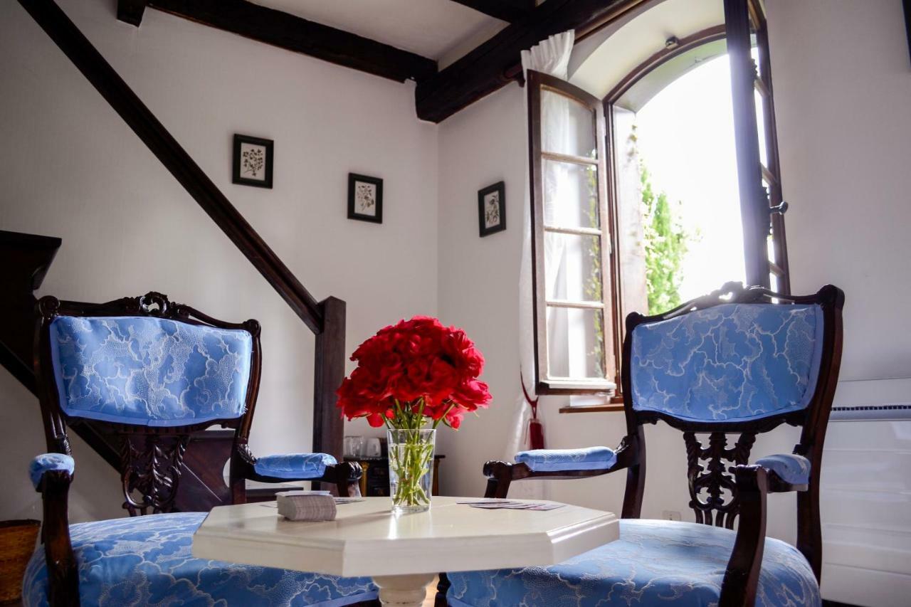 Chambres D'Hotes Domaine Du Hameau Baylesse Saint-Jean-d'Aigues-Vives Bagian luar foto